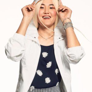 CAbi Petal Tank navy and white floral tank size medium NWT